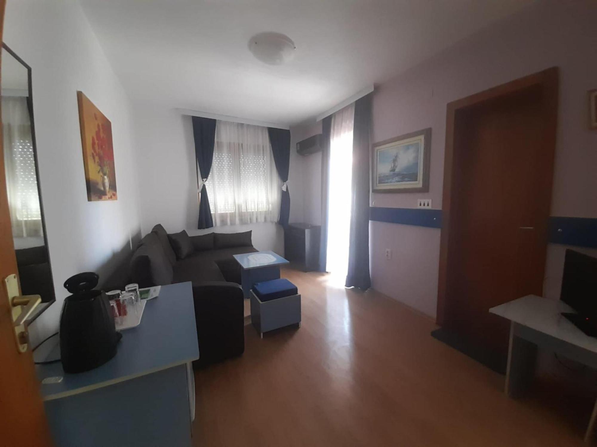 Blue Apartments & Suites Ohri Dış mekan fotoğraf